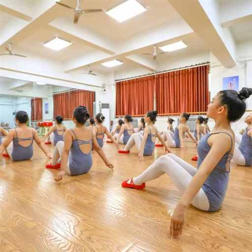 刚刚公布，中国人口加速负增长 | 地球知识局