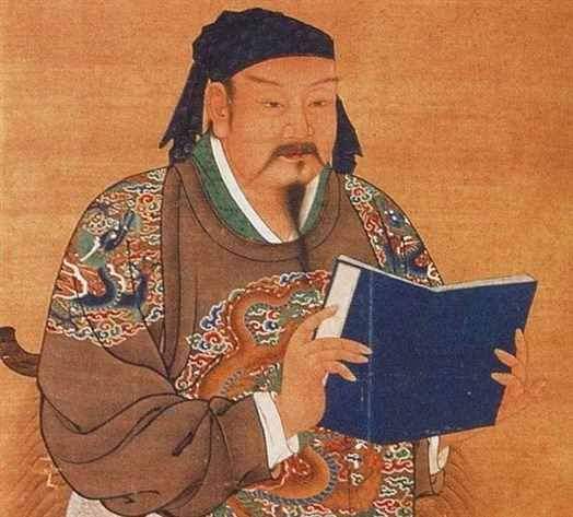 文化上的巨人，政治上的矮子