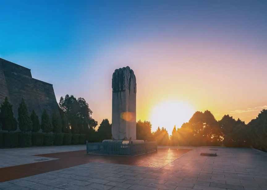 西风残照，帝国遗物