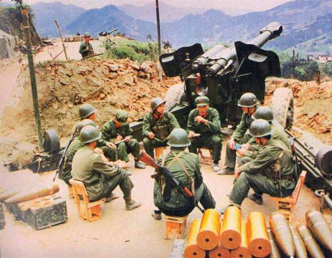 1979年，对越反击战，东线有6个军，西线为何只有3个军？