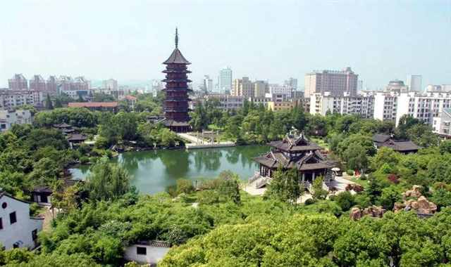 舍利飞轮英光普照，浙江湖州“塔中塔”传奇