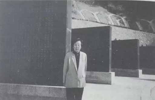没有墓碑的爱情