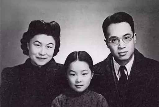 女神，生于1911年