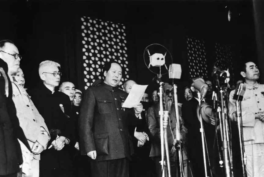 七十多年前共和国首次欢度“四大节庆”