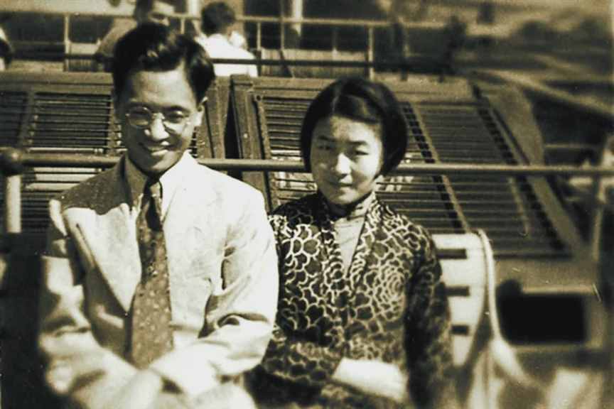 女神，生于1911年