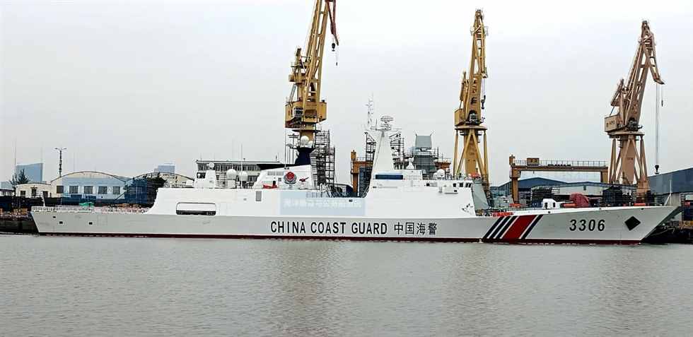 052D型海警船亮相，龙腾四海，7000吨级，到底有多强悍？