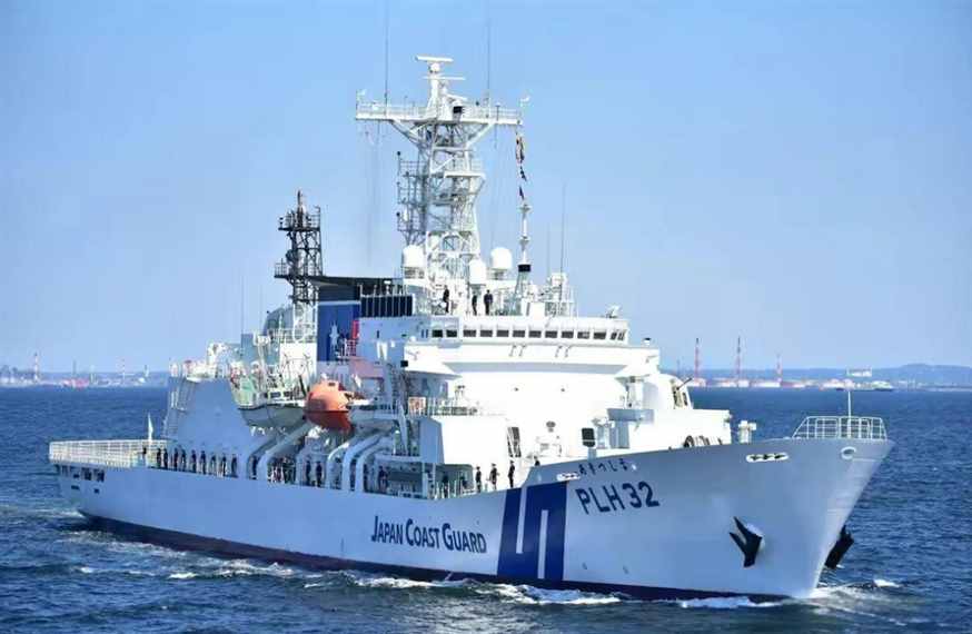 052D型海警船亮相，龙腾四海，7000吨级，到底有多强悍？