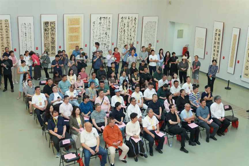 “笔耕新时代•墨舞新征程”第二届全国群文系统原创诗文书画精品展在中国国家画院开幕